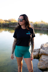 Epic lifestyle BLACK CROPPED T-SHIRT