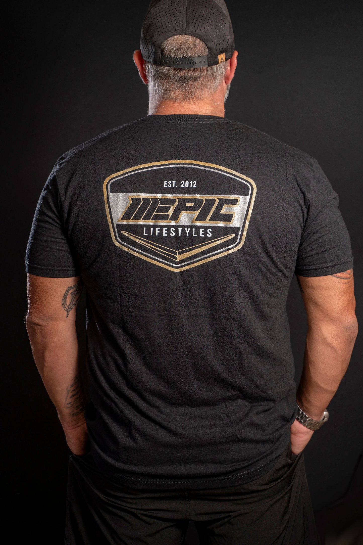 Epic lifestyle Gold Unisex T-shirt Black