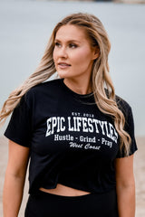Epic lifestyle Black Cropped Tee