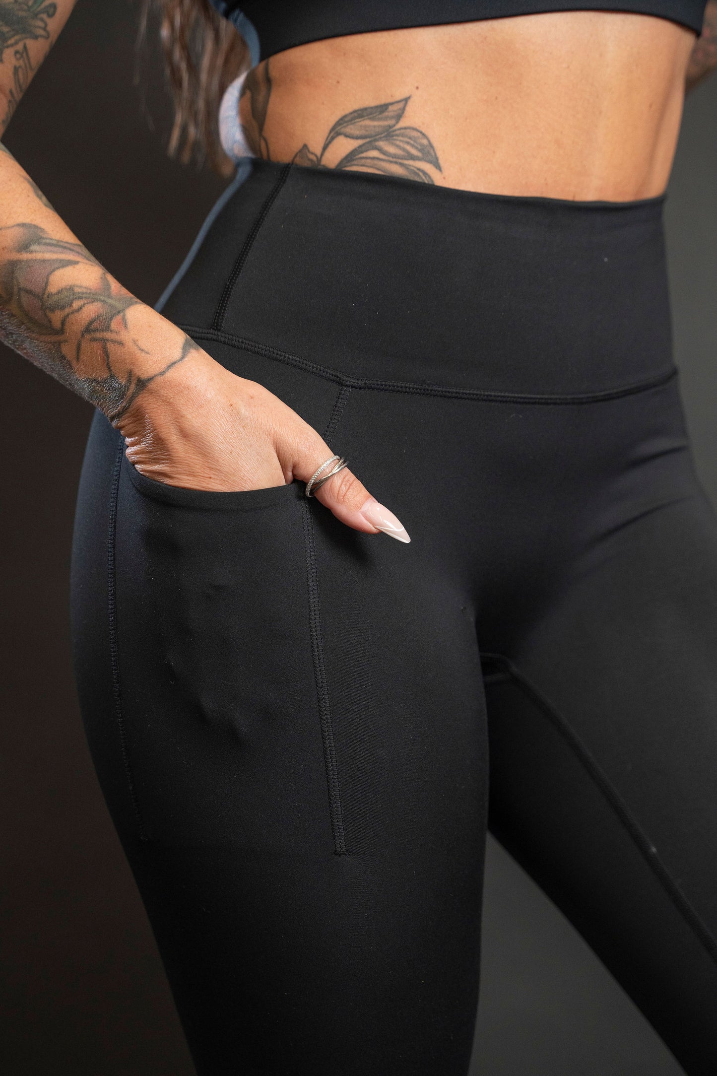 EPIC FIT WOMENS LEGGINGS BLACK