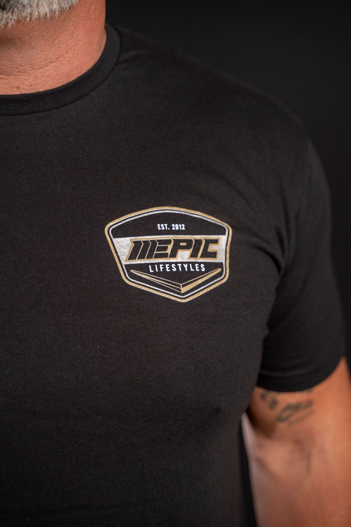 Epic lifestyle Gold Unisex T-shirt Black