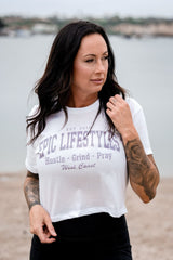 Epic lifestyle White  Cropped Tee