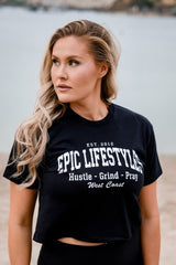 Epic lifestyle Black Cropped Tee
