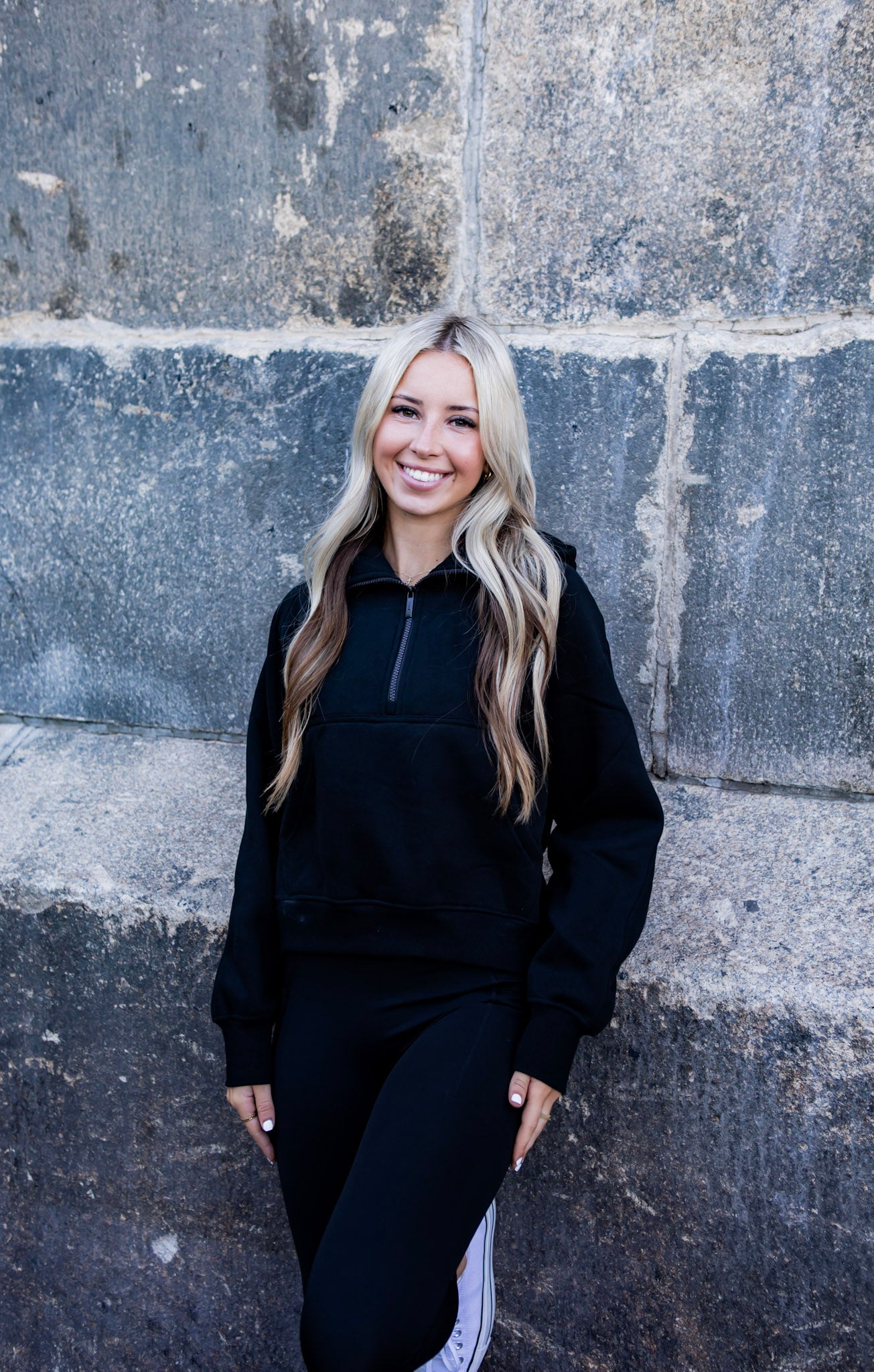 EPIC FIT WOMENS HALF- ZIP UP HOODIE SWEATER