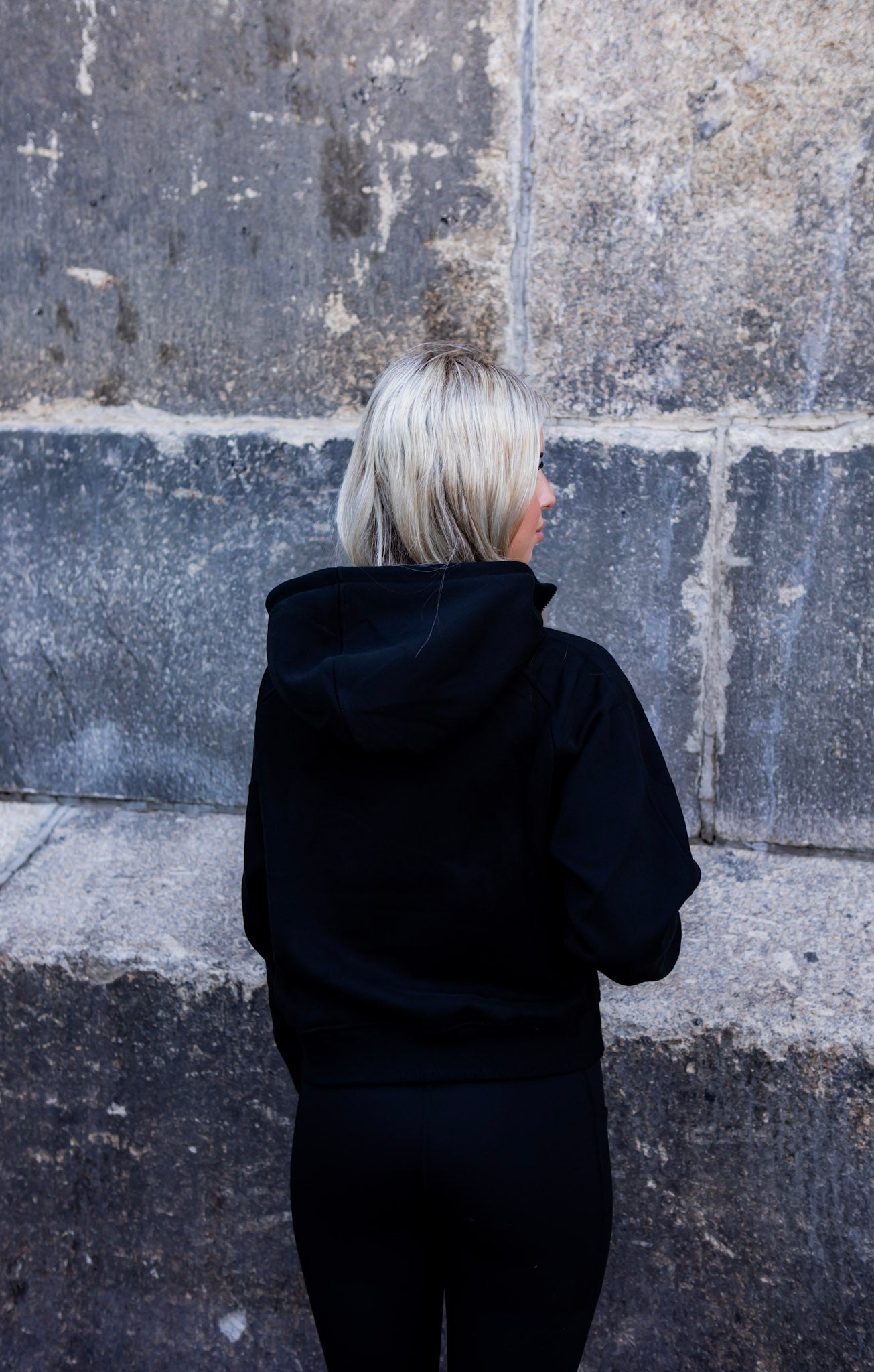 EPIC FIT WOMENS HALF- ZIP UP HOODIE SWEATER