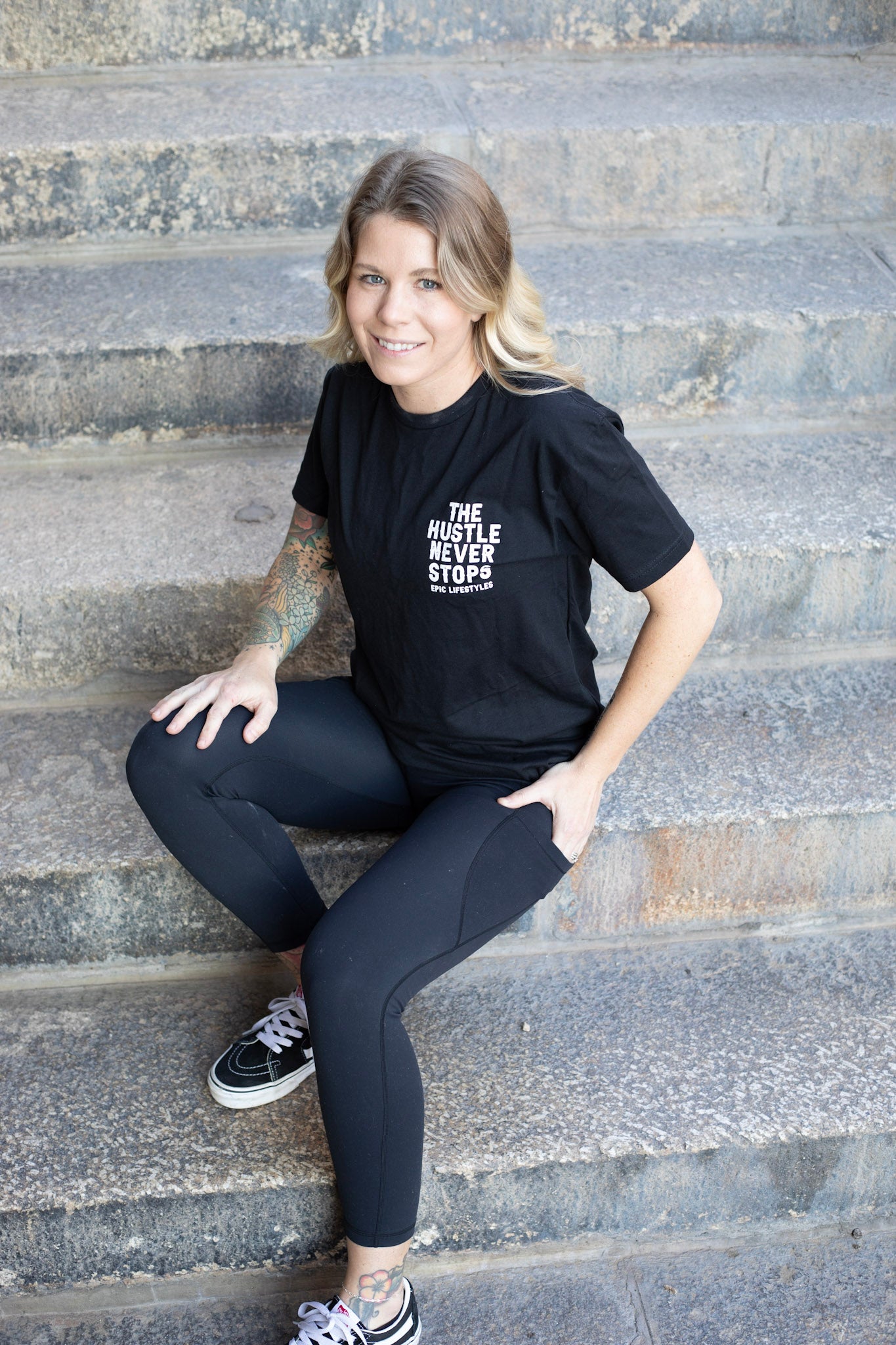 Epic Lifestyles Mens Lambo blue Black Skull ☠️ Hand T-shirt