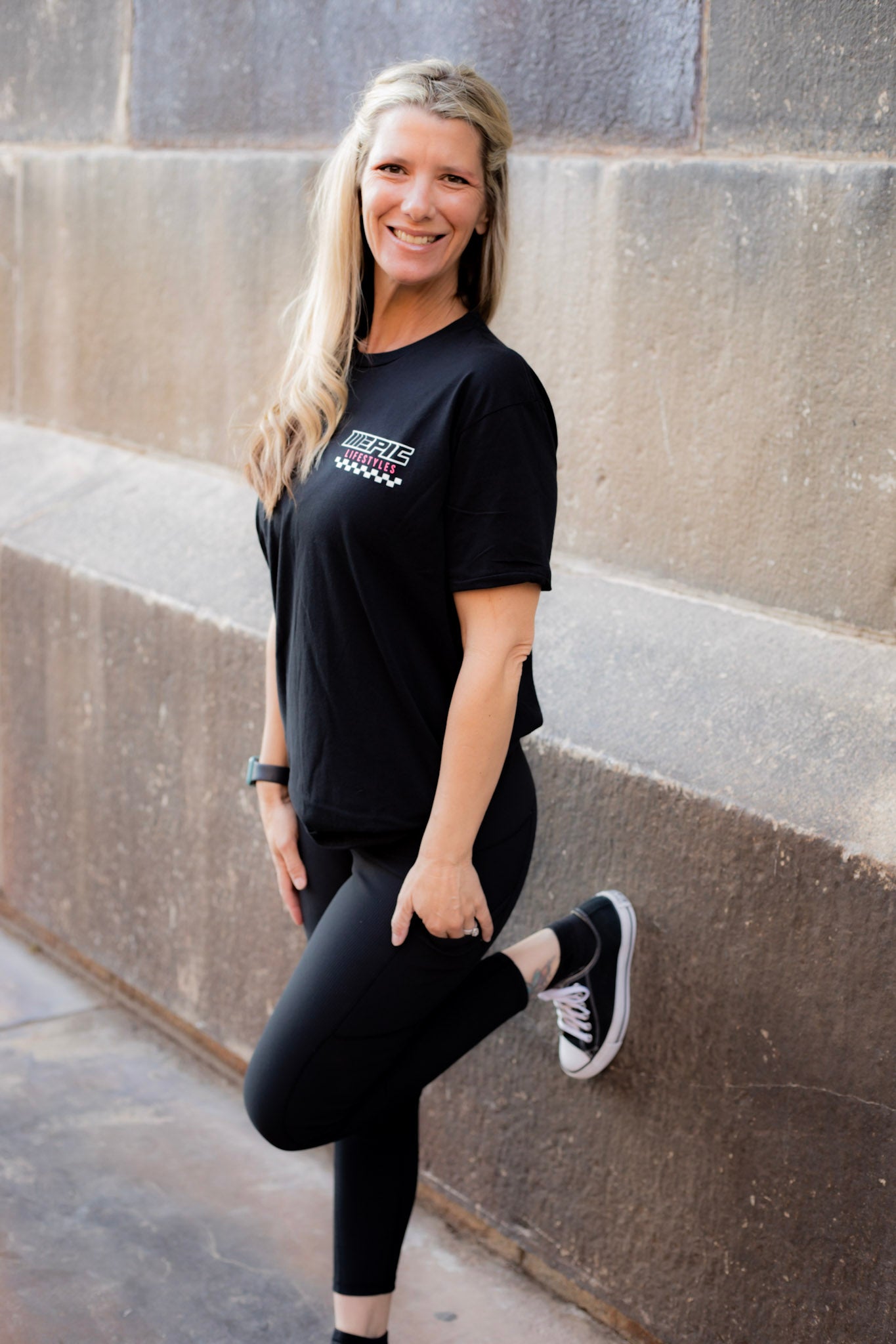 Epiclifestyles Womens Pink Black unisex Black T-Shirts