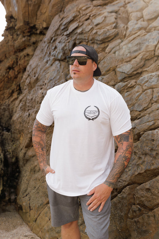 Epiclifestyles  Mens White T-shirt